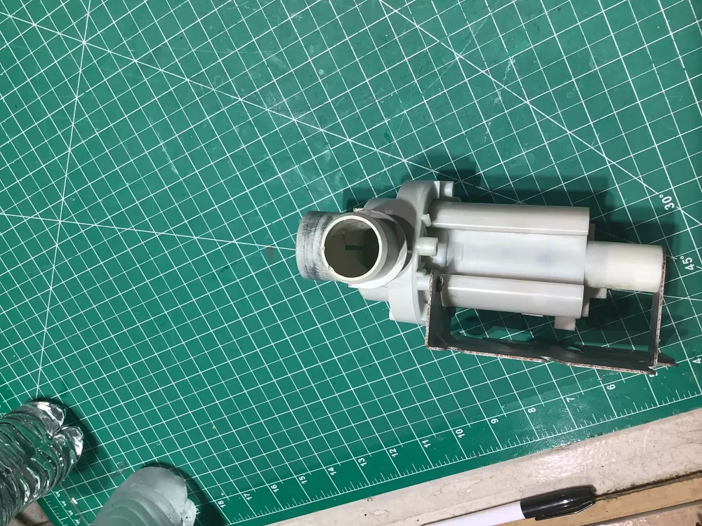 GE 237D1113G001 WH23X10047 Drain Pump Assembly AZ142147 | SL271