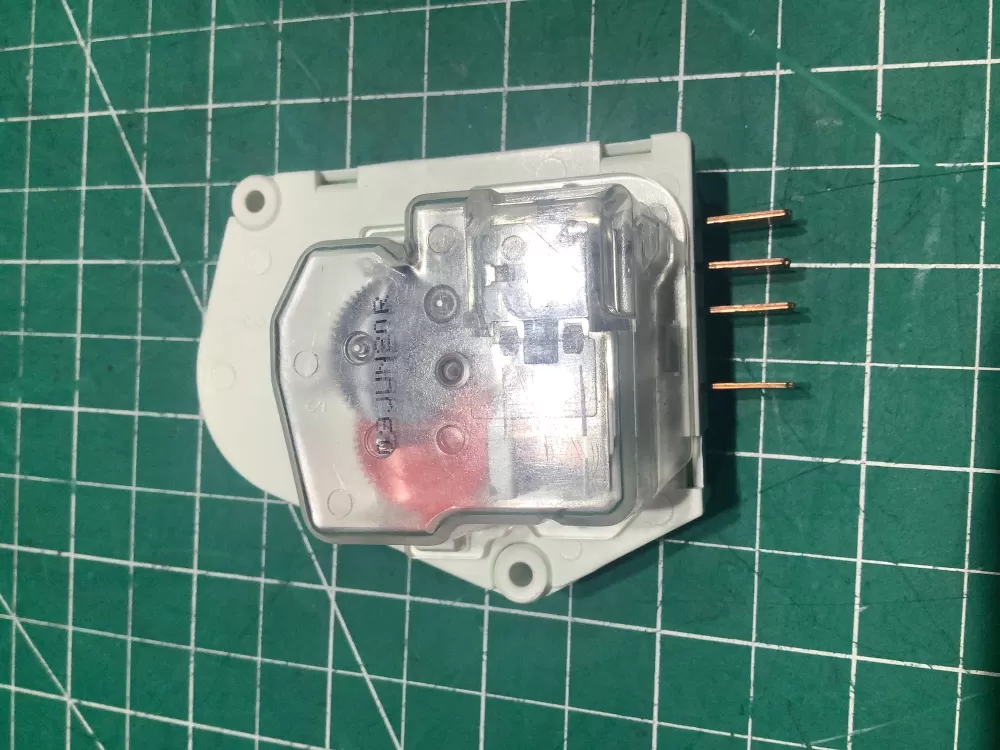 Frigidaire DBZC-1430-1D5 Refrigerator Defrost Timer AZ143273 | AR674