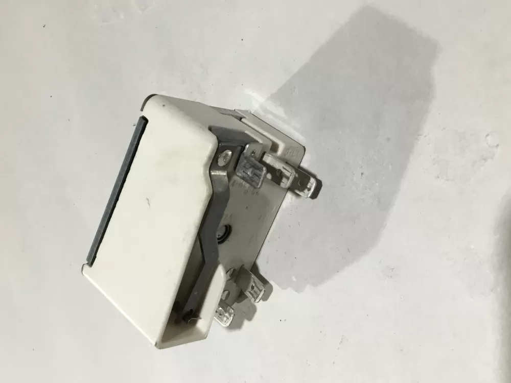 Whirlpool  7403P373-60 Range 