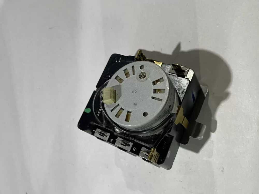 GE  Whirlpool 572D520P028 Dryer Timer