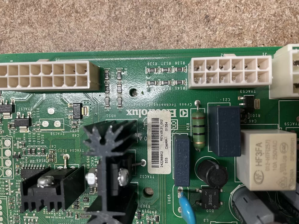 Electrolux 242268902 Frigidaire Refrigerator Main Control Board AZ7633 | KM1518