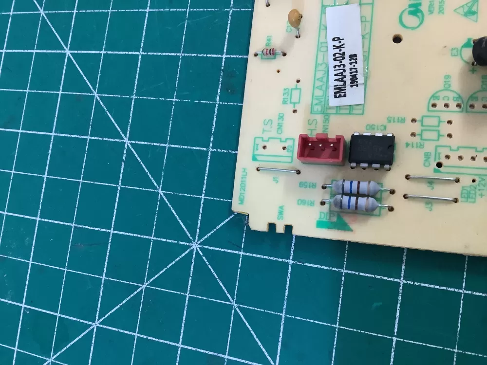 Frigidaire MD12011LH1 Microwave Control Board AZ204158 | NR334