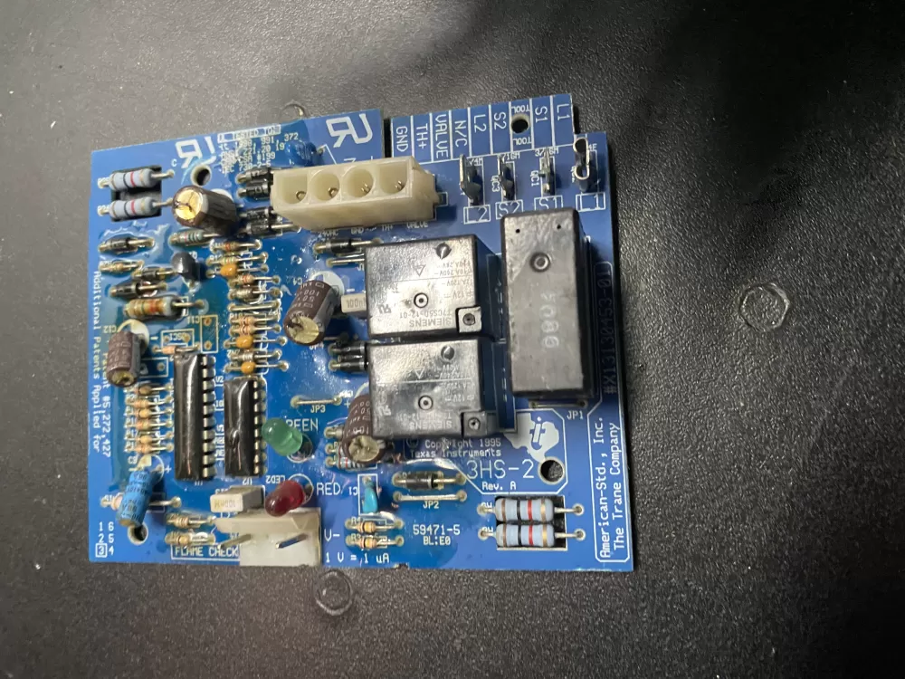 Trane  Emerson X13130453-01 Furnace Control Board