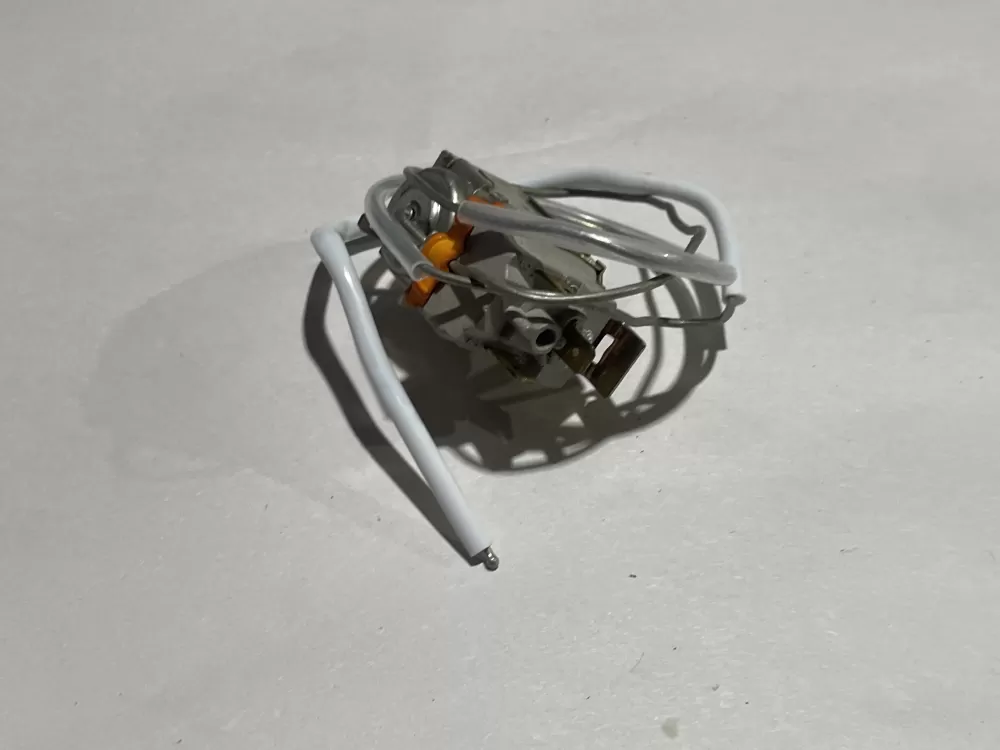 Westinghouse PS648829 Refrigerator Control Board Thermostat AZ140662 | Wm2300