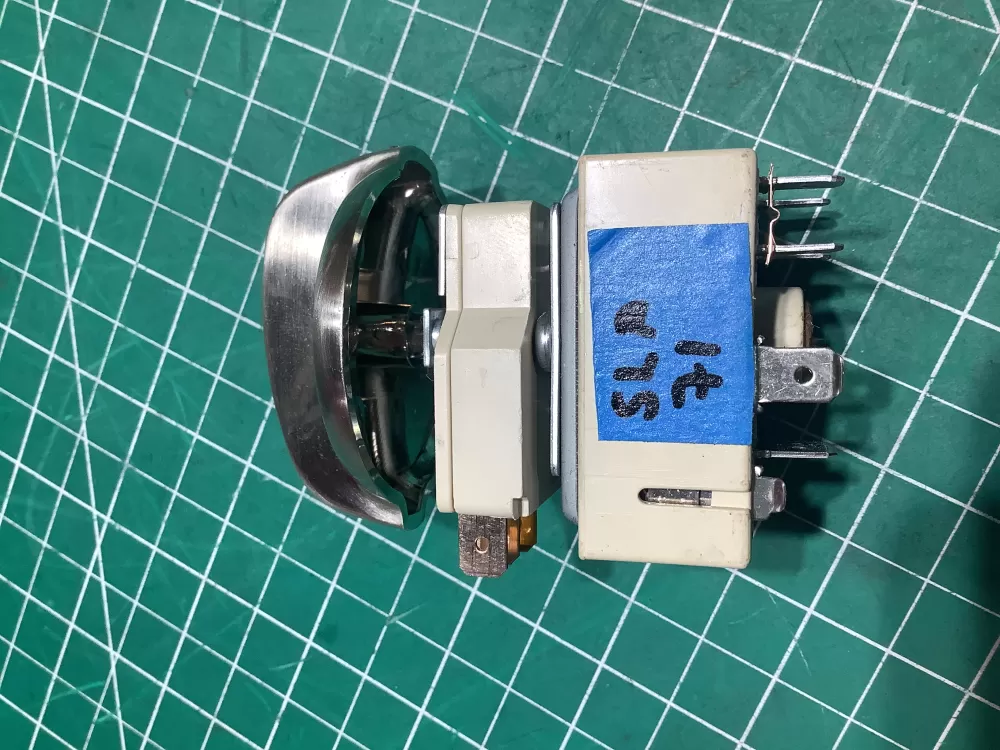 GE 191D5231P002 Range Infinite Switch AZ163297 | SL71