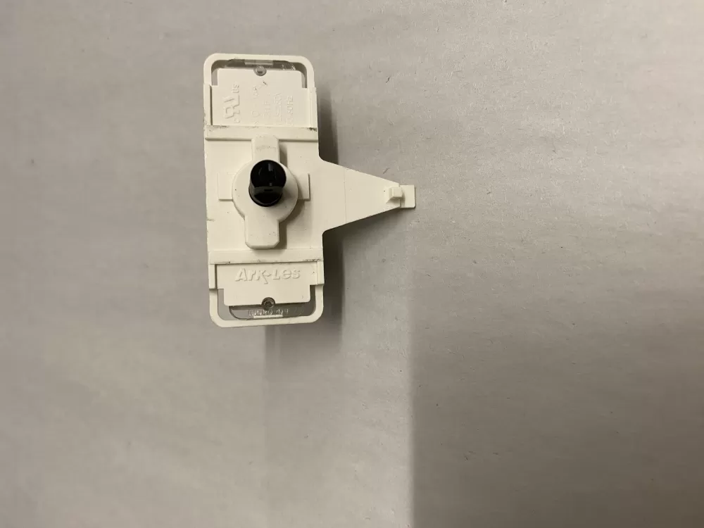 GE 248C1052P002 Dryer Switch AZ213904 | BK1732
