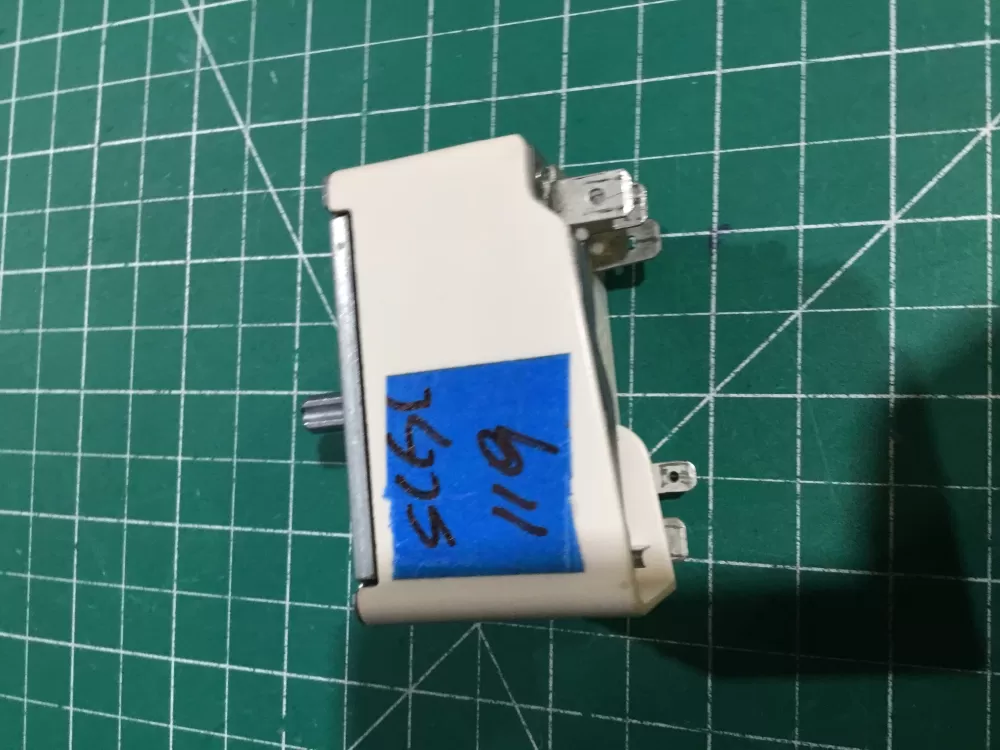 GE Hotpoint Wb24t10029 Range Switch Infinite AZ157846 | SL119