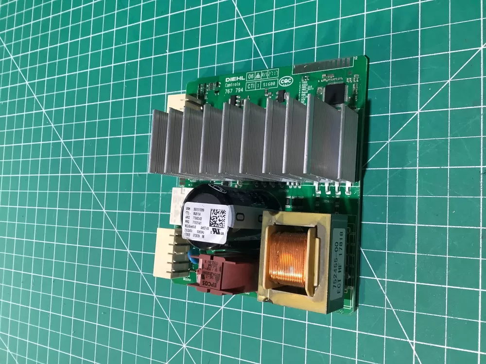 Bosch 8001013369 Washer Motor Control Board AZ134163 | NRV557