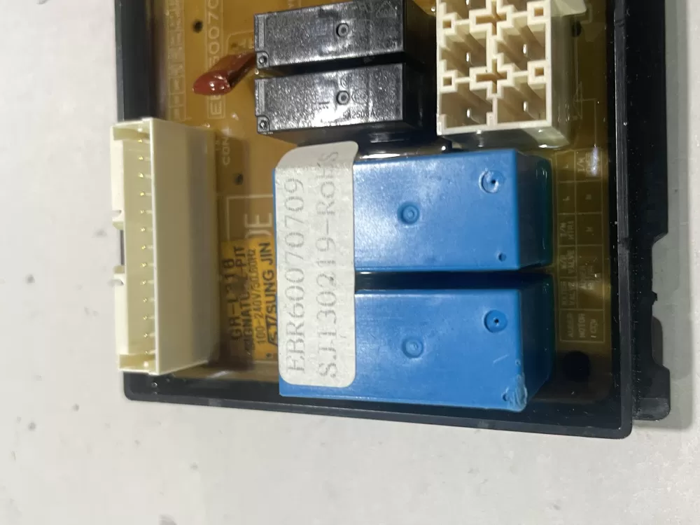 Kenmore LG EBR60070709 Refrigerator Control Board AZ179751 | Wm66