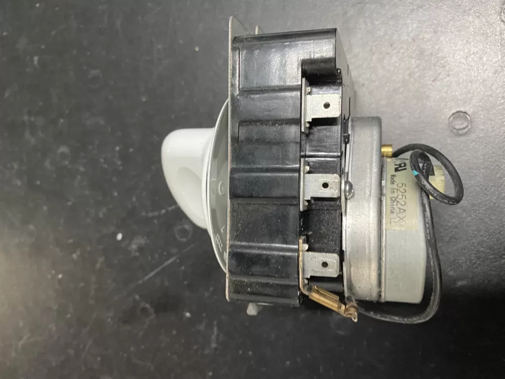 GE 572D520P023 WE4M284 Dryer Timer AZ14703 | BK1307