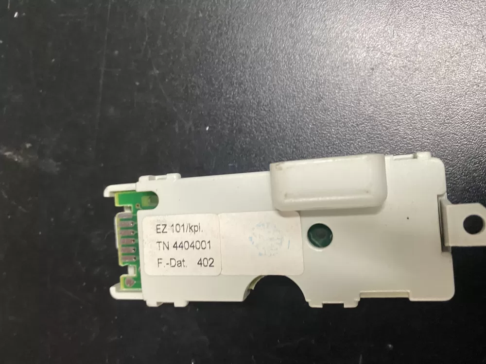 Miele 4404001 Washer Display Control Board  AZ7025 | BK681