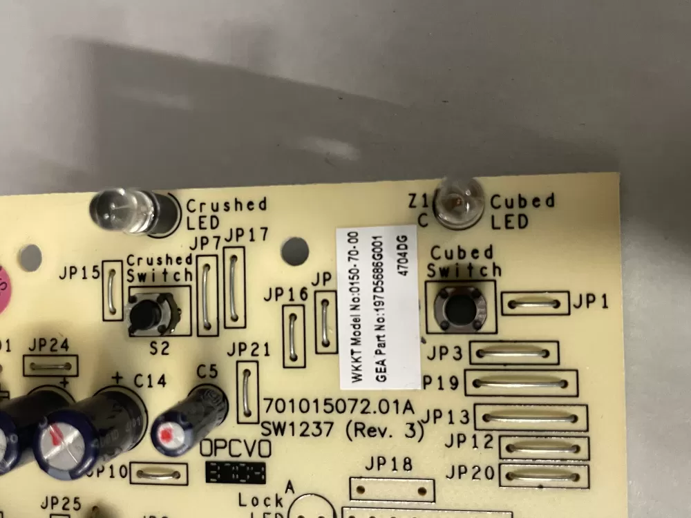 GE 197D5686G001 5 Refrigerator Control Board Dispenser AZ218426 | Wm1500