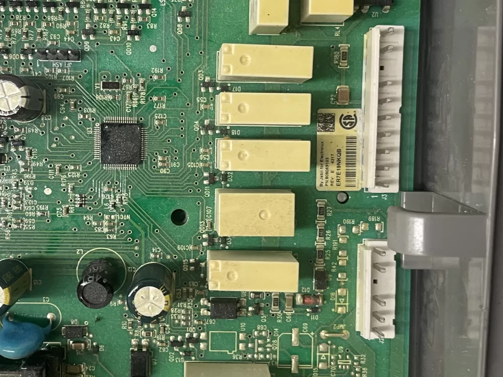 Frigidaire 5304522756 808069103 Refrigerator Control Board AZ32882 | KMV359