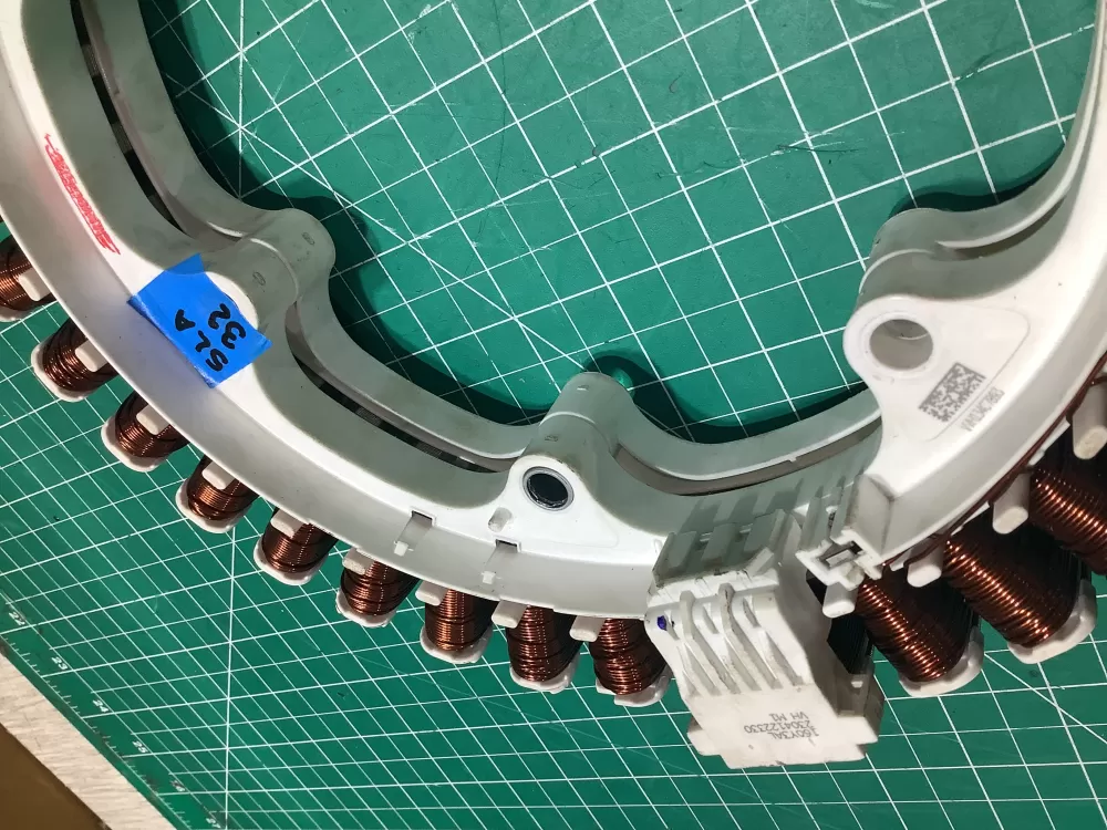 LG Kenmore MEV504093 Washer Stator AZ154622 | SL32