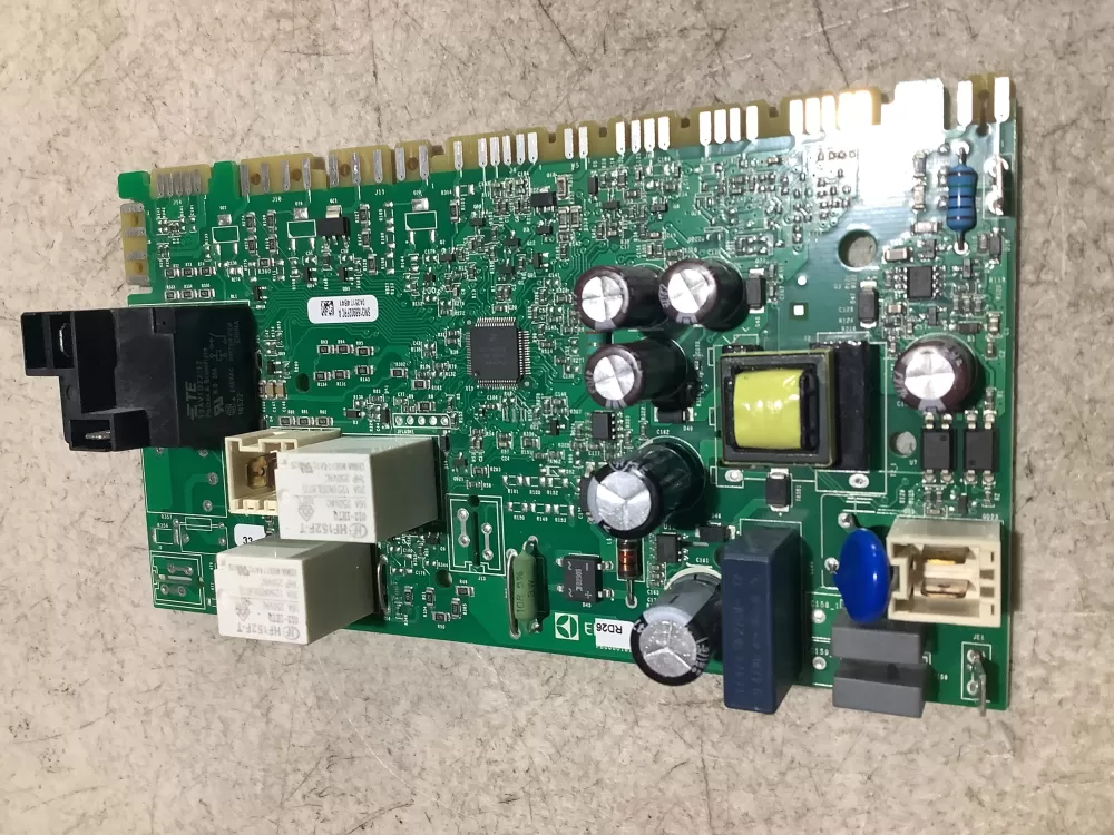 Electrolux  SM3168902FRC Dryer 