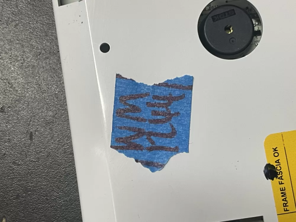 Whirlpool Amana W11106026 Refrigerator Control Board Interface AZ18913 | WM1244