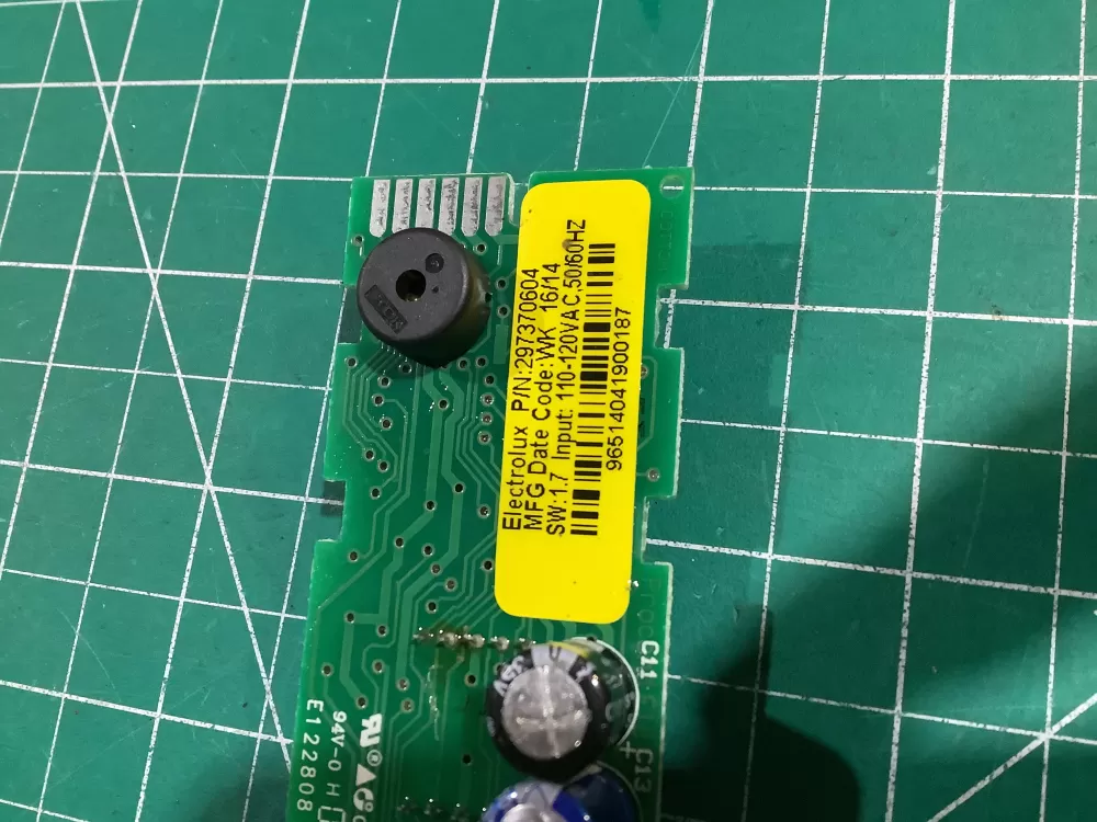 Frigidaire AP5669879 297241801 297241803 Freezer Control Board AZ144584 | NR2430