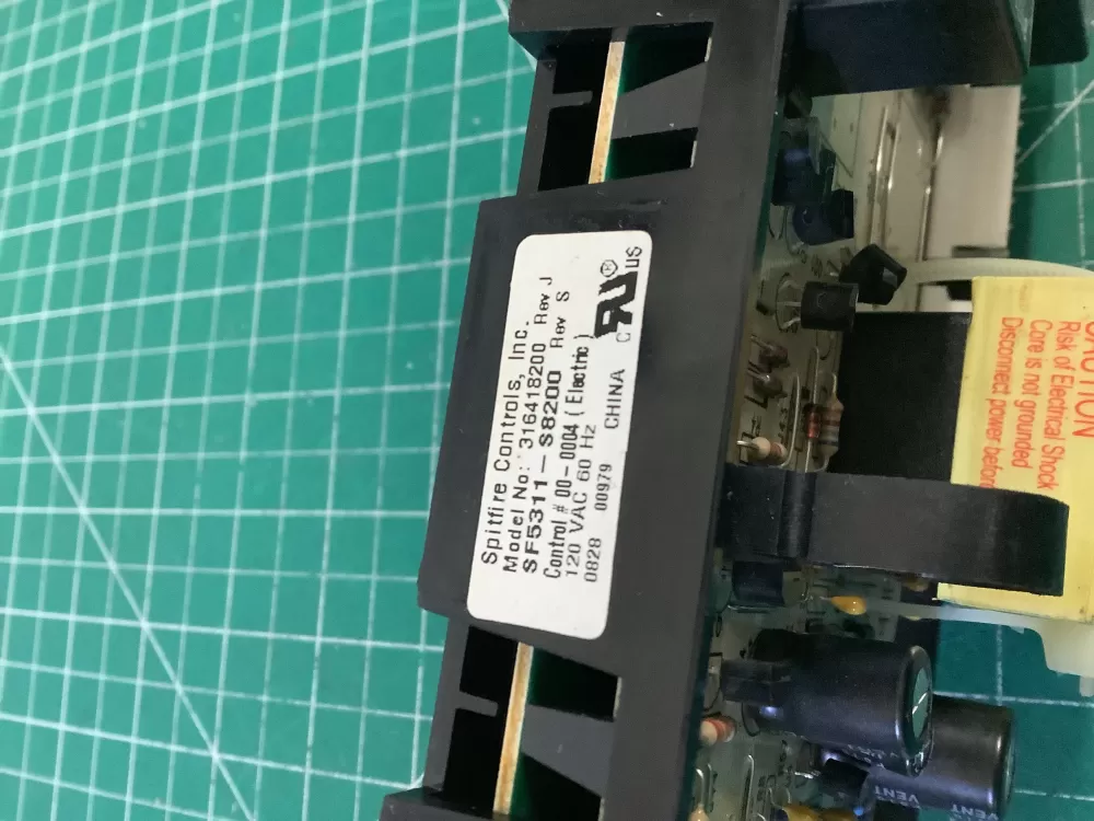 Frigidaire 316418200 316557100 316557115 Range Control Board AZ205107 | NRV909
