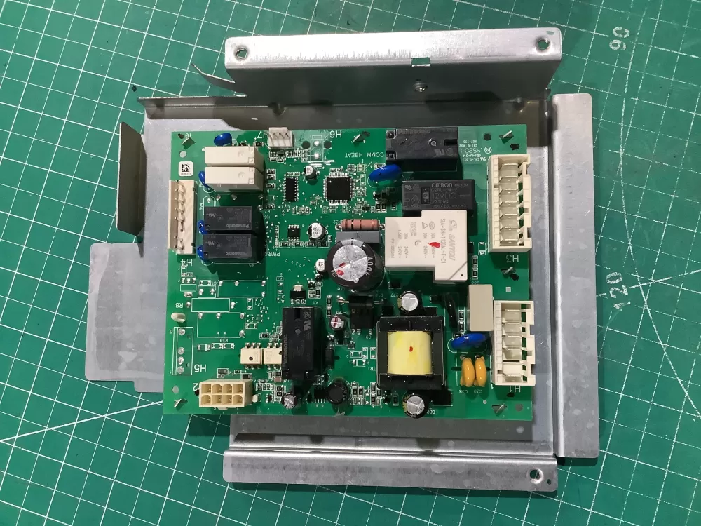 Speed Queen 204783 Washer Main Control Board Output Control AZ229109 | SLA11