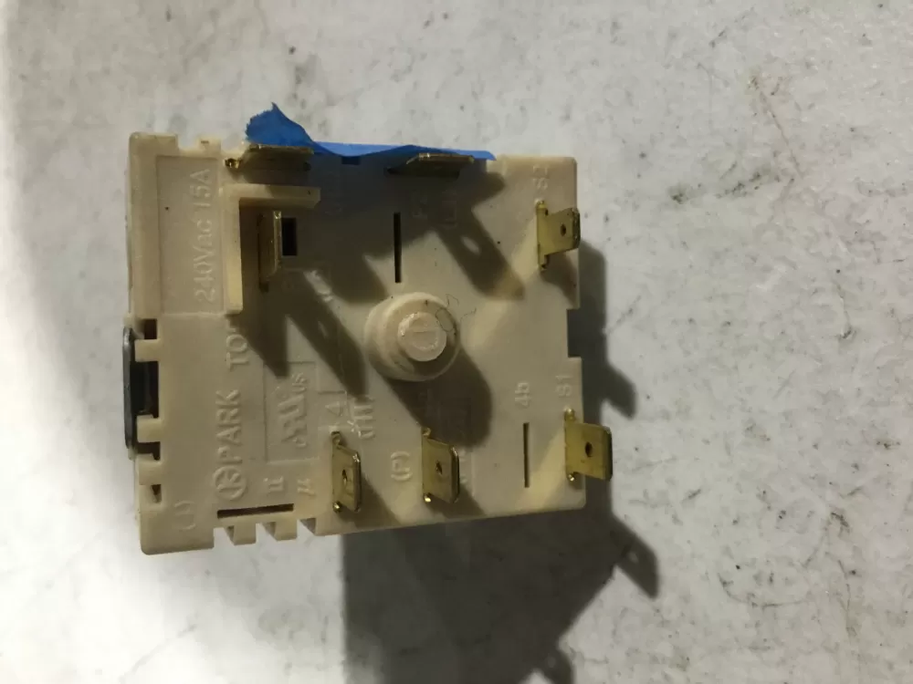 GE 294D2085G101 Refrigerator Dispenser Control Board AZ83498 | Sl130