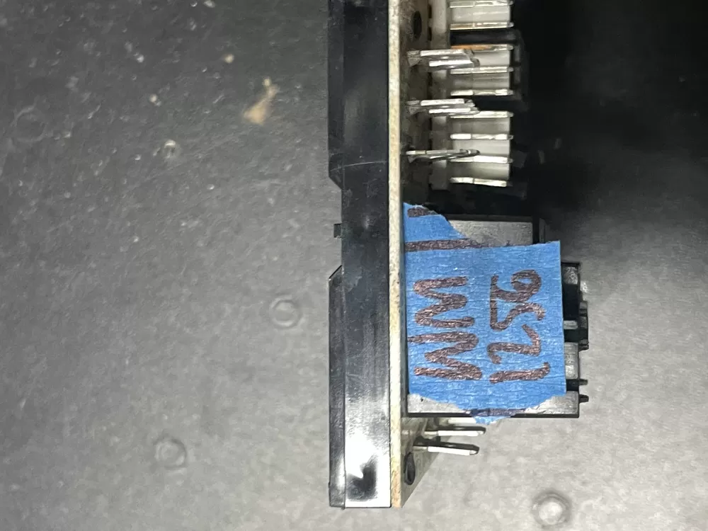 Carrier Bryant CEPL130437-01 Furnace Control Board Hk42fz014 AZ17669 | WM1256