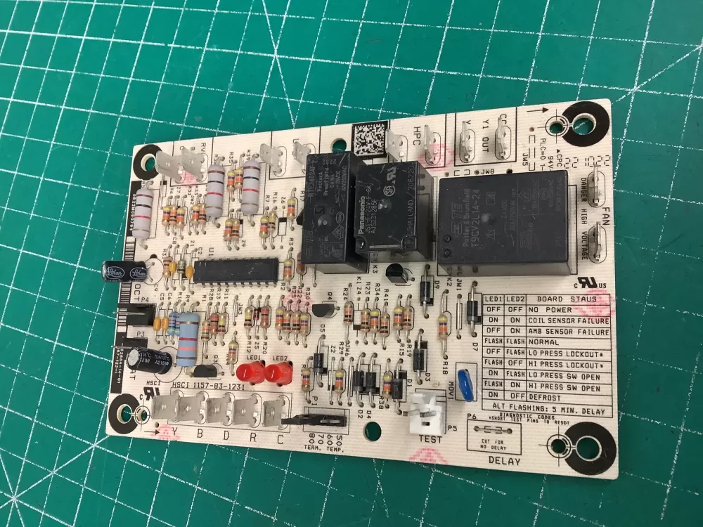1157-83-1231 Rheem Board - Control