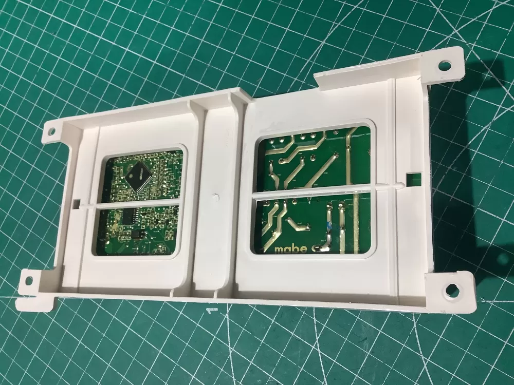 GE  Hotpoint WCC101K  234D2417G001R001 Washer Control Board