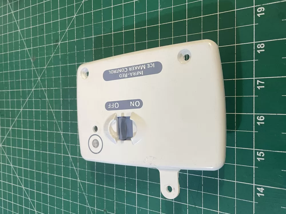 Whirlpool W10757851 4389102 Refrigerator Ice Control Board AZ200909 | Wm1078