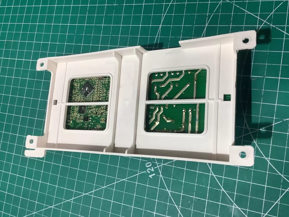 GE  Hotpoint WCC101K  234D2417G001R001 Washer Control Board