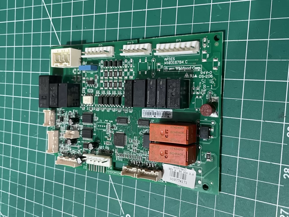 Whirlpool  Jenn-Air  Maytag W10774171 Refrigerator Control Board