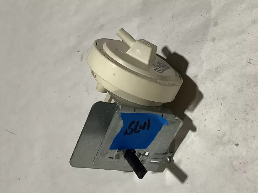 GE  Hotpoint WH12X10076  175D2290P062  AP2045906  771436  AH269802  EA269802  PS269802 Washer Pressure Switch