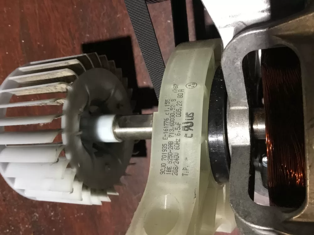 Bosch 9000701935 Washer Drive Motor AZ79629 | Sl117