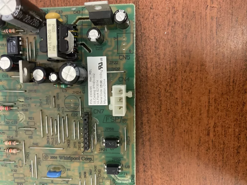 Whirlpool WPW10135090  AP6015557  W10135090  2252189  2252189EXCR  2255239  2255239EXCR  2304056  2304056EXCR  2304095  2304095EXCR  PS11748838  W10135090R  W10135090REXCR Refrigerator Main Control Board