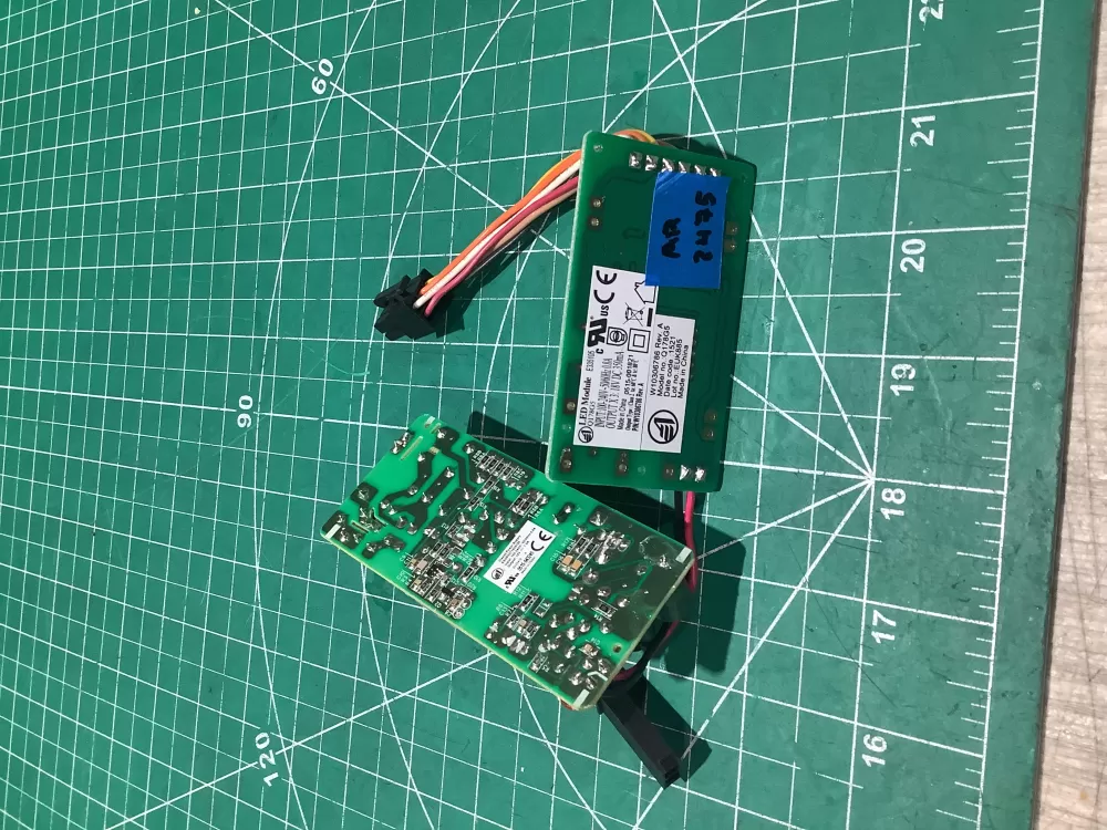 Whirlpool W10306786 Refrigerator LED Inverter Board Box AZ185275 | AR2475