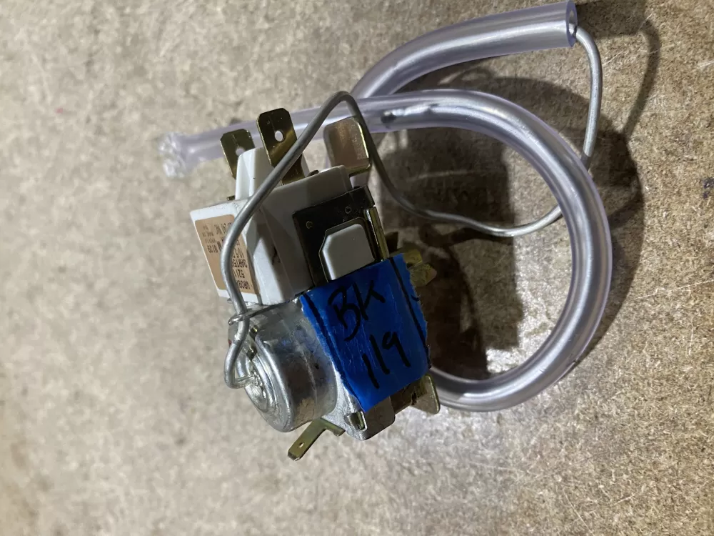 GE Hotpoint WR9X10042 WR9X10043 WR9X547 Refrigerator Thermostat AZ76547 | BK119
