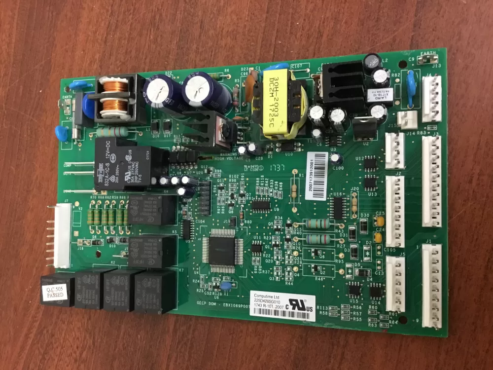 GE 225D4205G010 EBX1069P007 Refrigerator Control Board