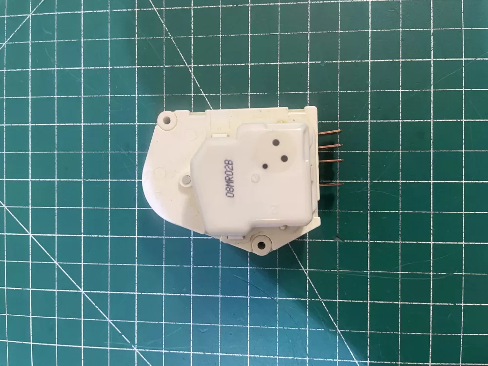 Frigidaire Kenmore AP2111929 12762 Refrigerator Defrost Timer AZ194213 | KM1584