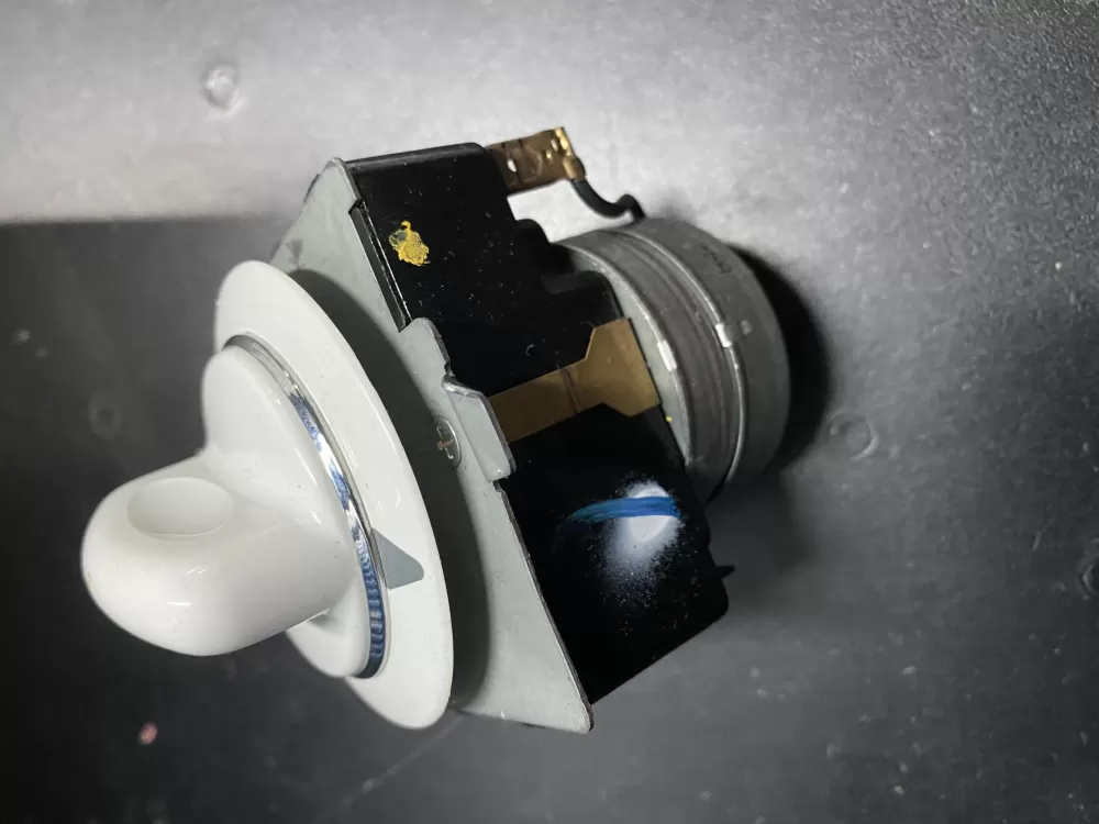 GE 572D520P021 WE4M271 Dryer Timer AZ12641 | BK825