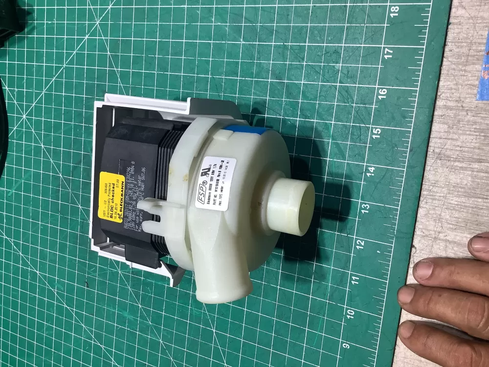 Whirlpool W10312489 Dishwasher Pump AZ147758 | SL199