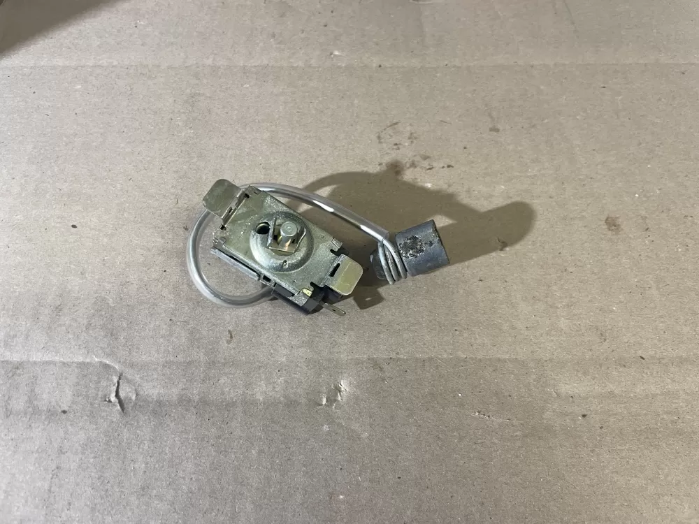 WR9X360 GE Thermostat