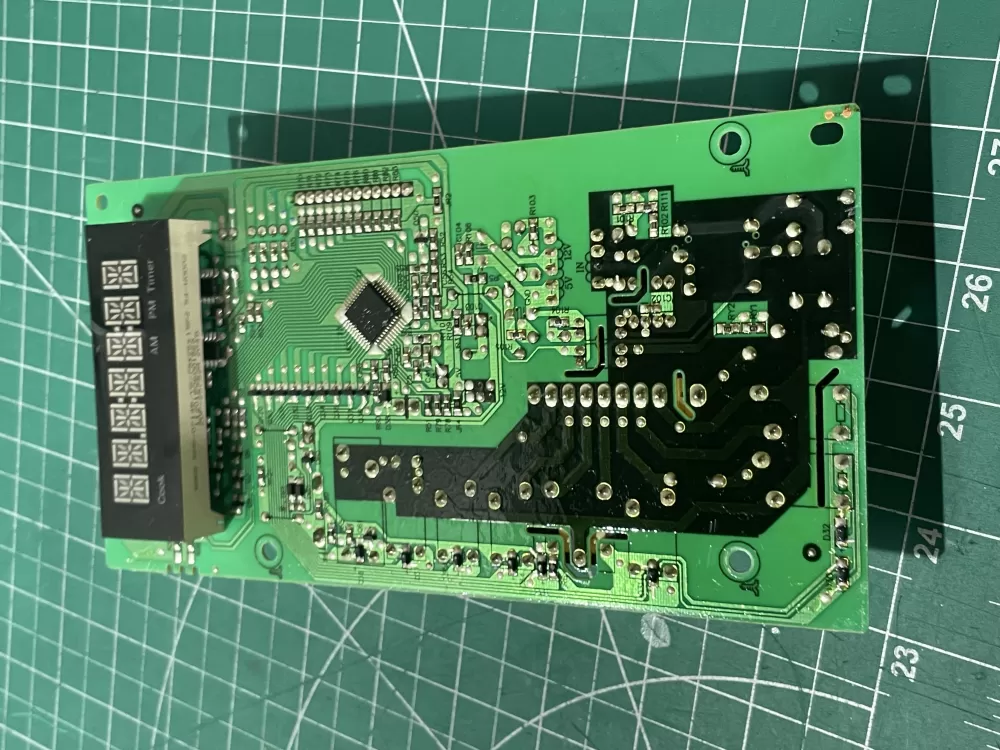 GE MD12001LB EMLAAGE-04-K 17170000008243 Microwave Control # AZ192607 | Wm378