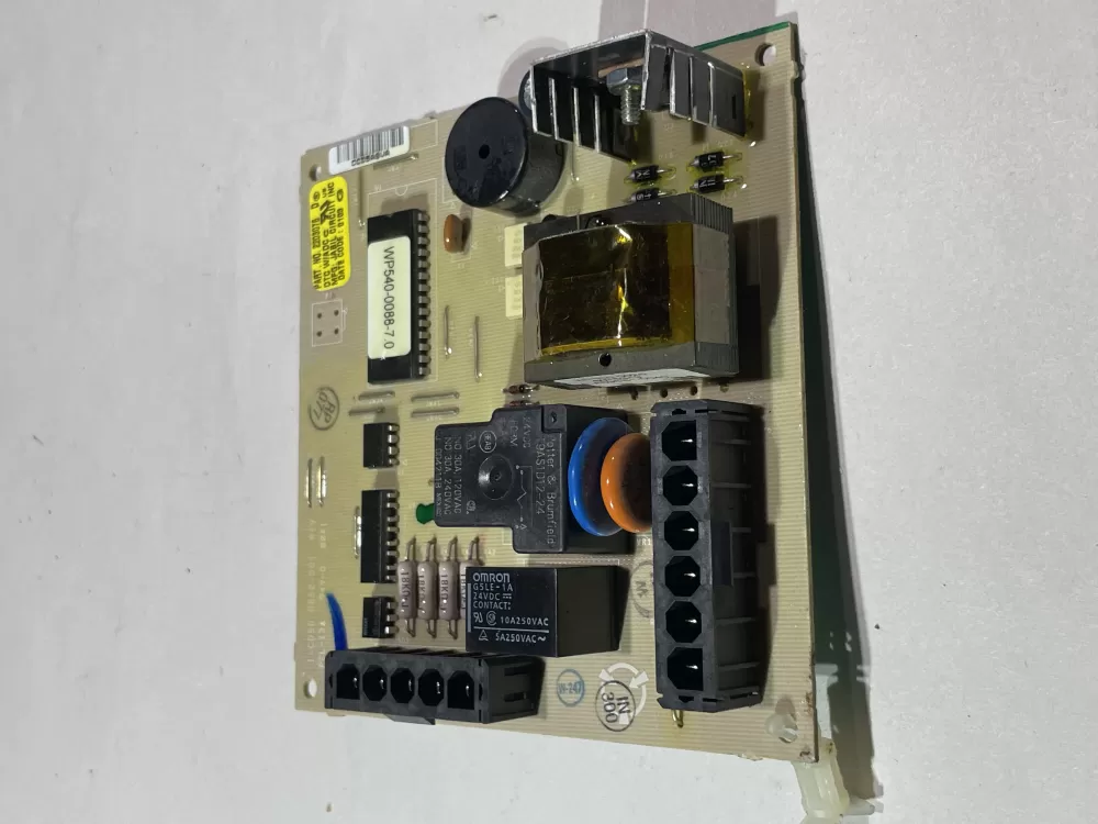 Whirlpool  Maytag 2203076 Refrigerator Control Board