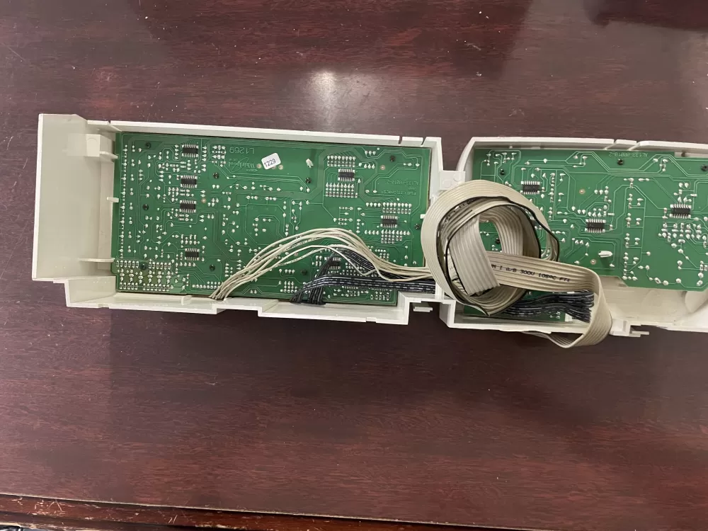 Whirlpool 1 01 10030  Panel Assembly Invid 0030 Control Board AZ39530 | KMV391