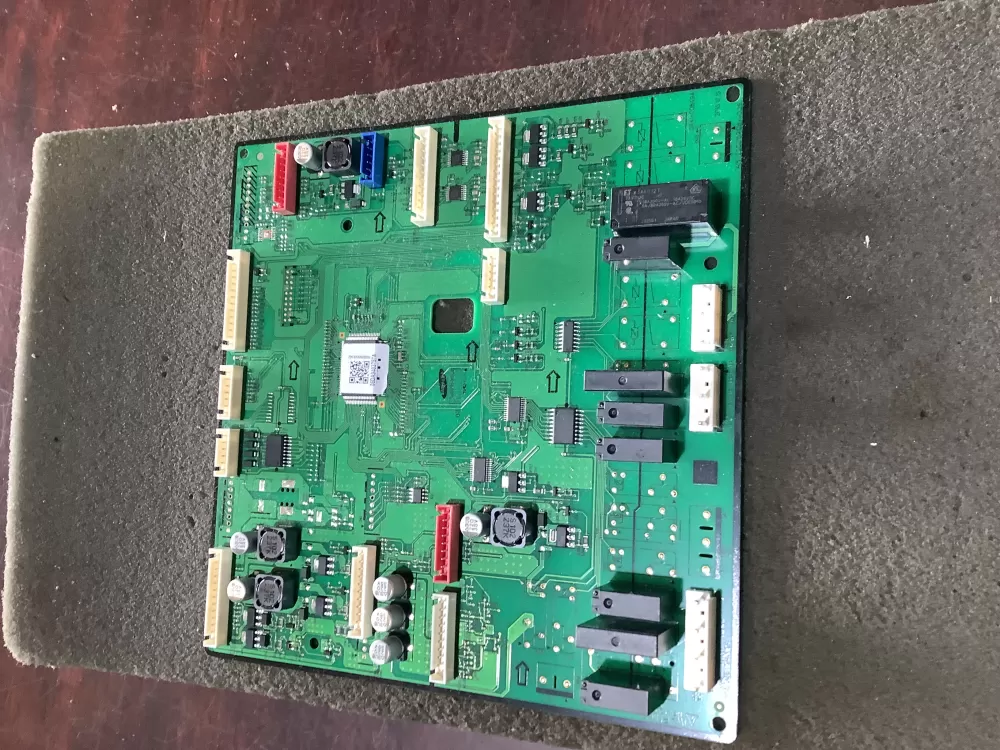 Samsung AP6241807 DA94 03757A Refrigerator Control Board AZ111638 | NR209