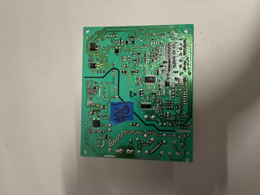 Hisense B03400351 Refrigerator Control Board  AZ231286 | KM426