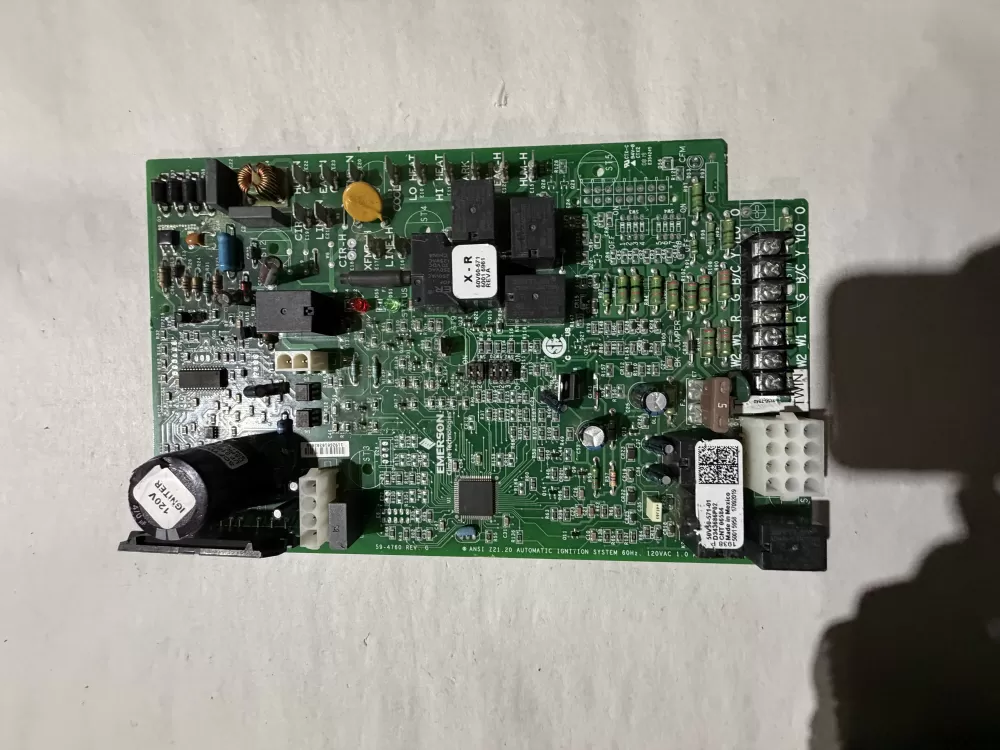 Trane D343687P02  D343686P02  50V54-571-01  CNT06585  CNT6585 Furnace Control