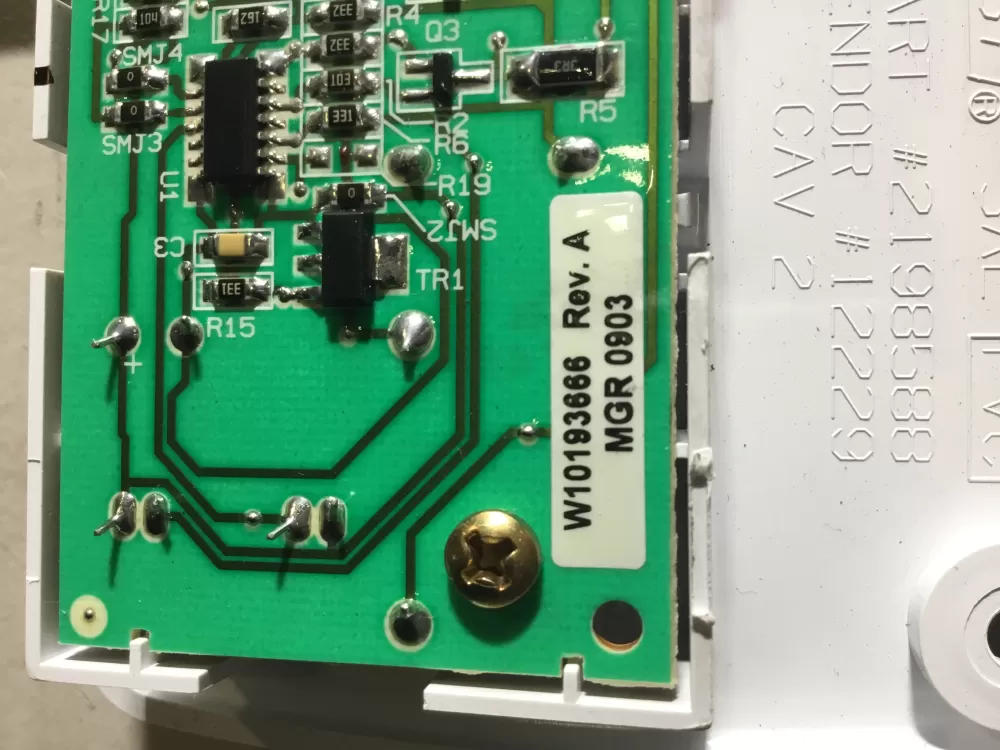 Whirlpool W10757851 4389102 Refrigerator Ice Control Board AZ44854 | NR1765