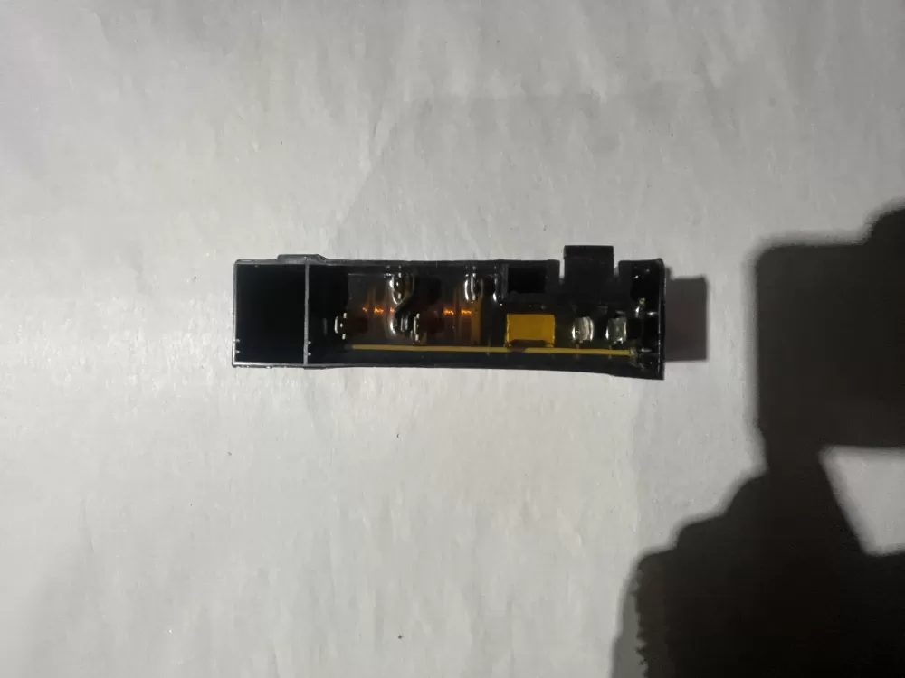 GE Hotpoint 6544G1001C Range Control Board Spark Module AZ203621 | KM2748