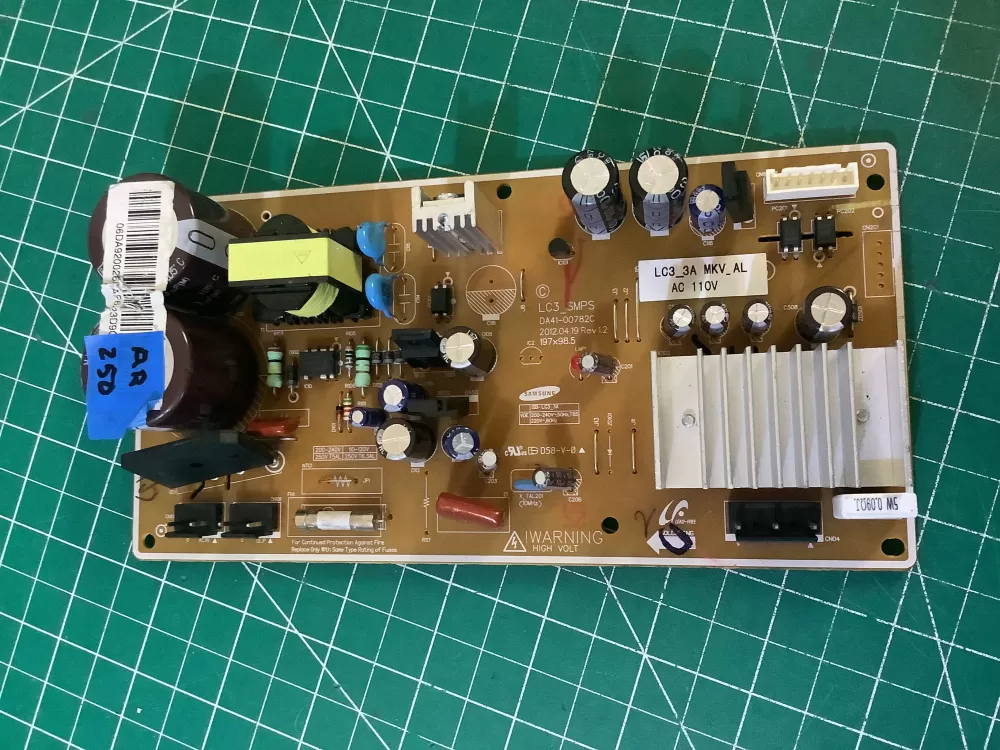 Samsung DA92-00268A Refrigerator Control Board Circuit AZ192392 | AR250