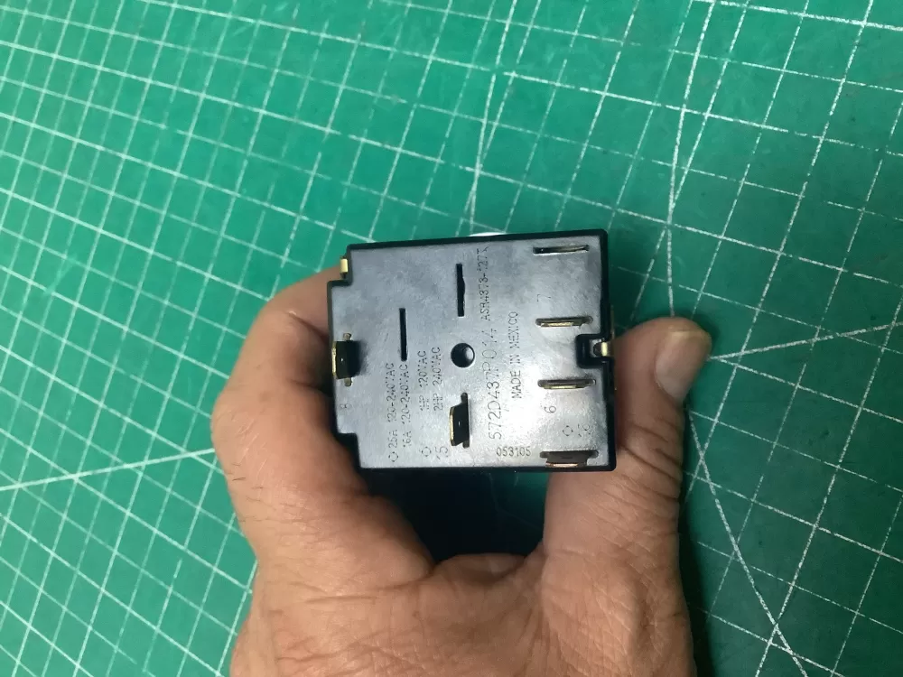 GE 572D437P014 Washer Temperature Selector Switch AZ224639 | SLA116